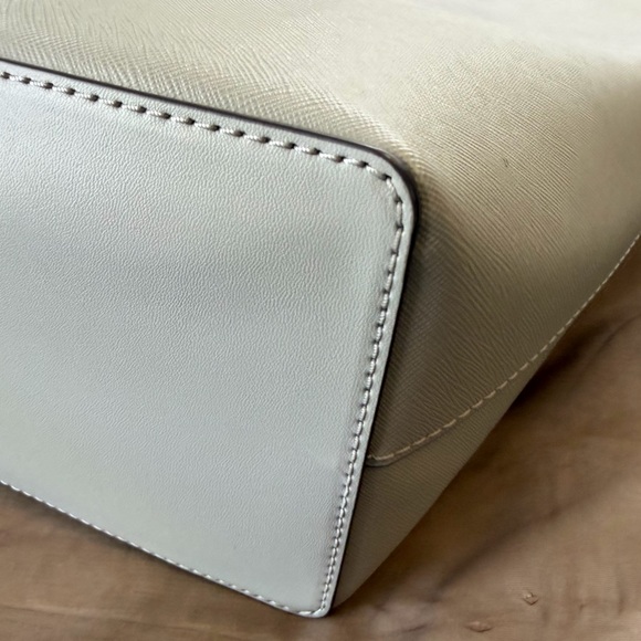 ❄️ NWT Michael Kors Tote Bag ❄️ - Picture 6 of 9